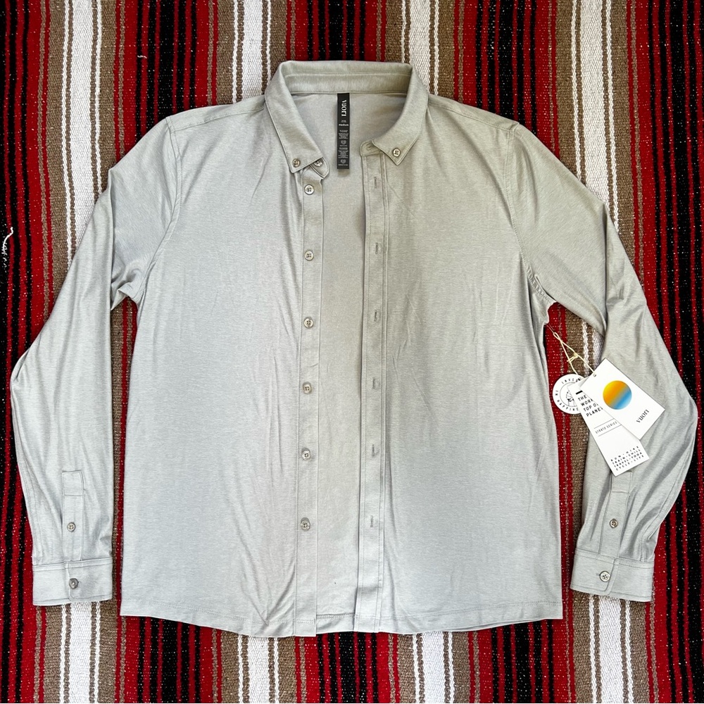 Vuori Strato Long Sleeve Buttondown- Platinum Heather 🏔
